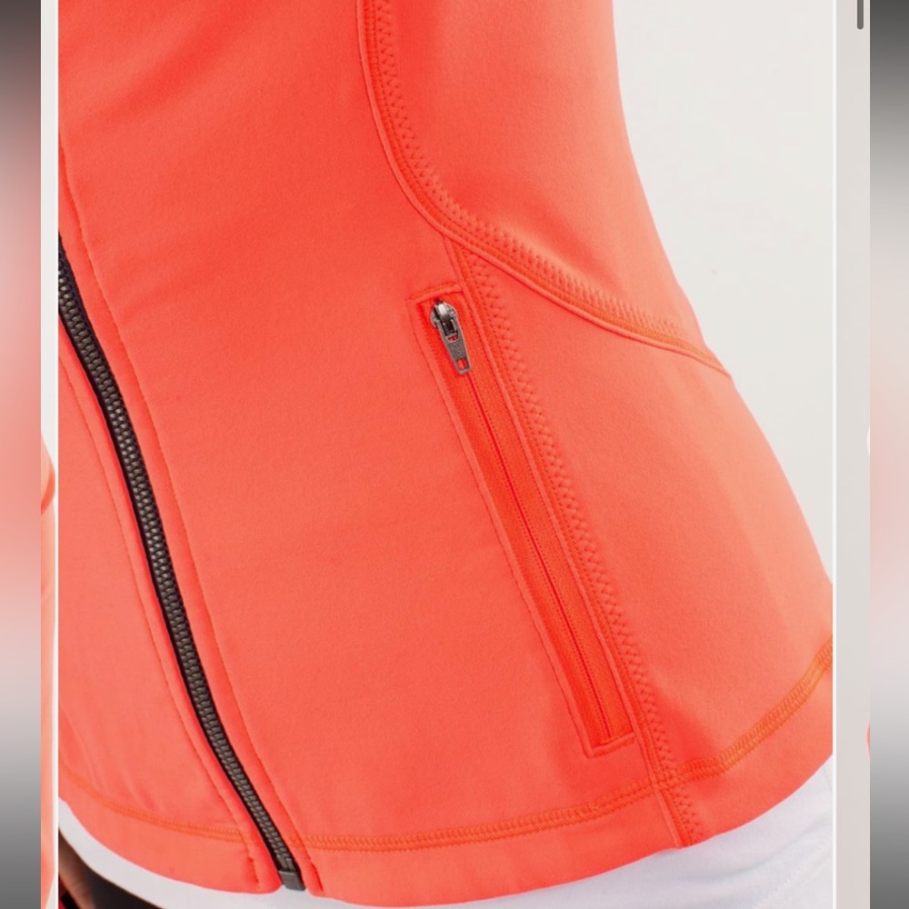 🍋LULULEMON FORME JACKET-LIGHT FLARE/CLASSIC STRIPE INKWELL-4🍋 - Picture 12 of 15